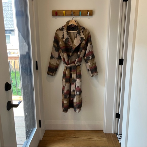 ONLY Southwest inspired coat - Picture 5 of 6
